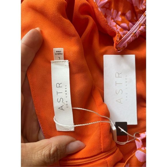 ASTR PEONY FLORAL RUCHED
MINI DRESS - Picture 6 of 12